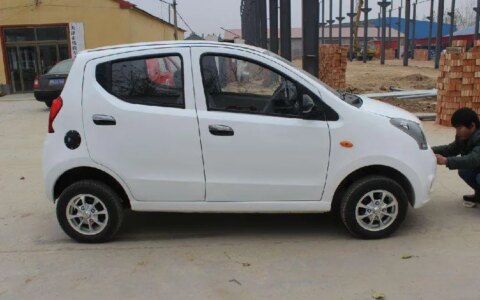 如何看待这些“无证驾驶”的四轮电动车？-四轮电动汽车无证驾驶处罚