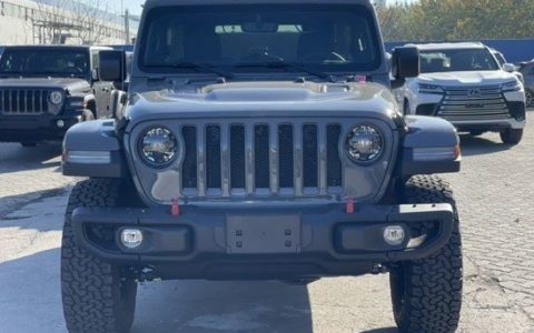 2023款吉普牧马人2.0T四门罗宾汉现车价（2023款吉普牧马人两门版评测）