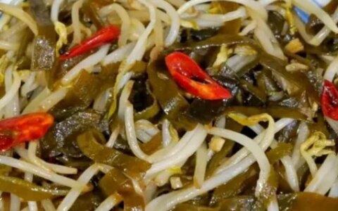 年纪大了要“补脑”，别只吃核桃了，多吃这几种提高记忆力（老人家吃什么提高记忆力）