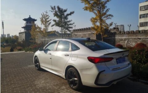 试乘试驾，回头率爆棚的白色威朗pro（2020款威朗白色是什么白）