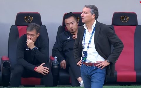 中超经典一战！2-0到3-2，前国脚角球破门，武磊87分钟绝杀制胜（武磊中超射手榜第一）