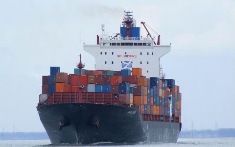 亚马逊fba跟卖fba可以吗，跟卖fba的产品一定要发fba吗？（亚马逊fba跟卖自己）