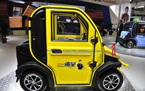 低速电动四轮车到底能不能买？怎么分辨质量优劣？老师傅告诉你（低速电动四轮车政策出台在何时）