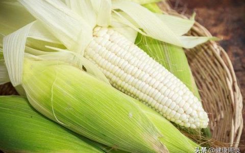 玉米须泡水喝真的能养生？中医：身体有这些问题的人，不妨试试！-玉米须泡水喝的用处