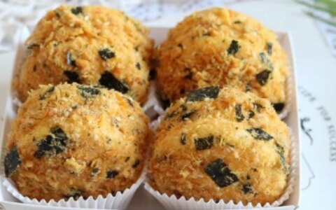 晒晒我跟儿子做的肉松小贝，咸香松软又爆浆，好吃！蛋糕店25一斤