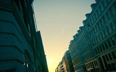 楼观察 | 北京金茂府二期引保利、绿城增资入股 俊发联合体竞得广州新塘旧改-金茂绿建是干嘛的