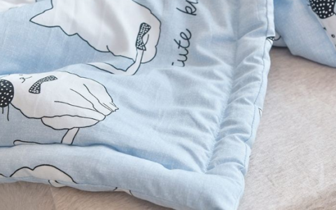 洛卡棉是什么材质？洛卡棉是纯棉面料吗？（洛卡棉面料舒服吗）