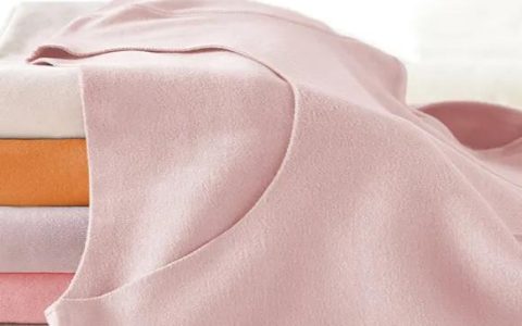 “德绒”有什么优点？怎么辨别“德绒”？又该如何保养？（德绒面料有什么优缺点）