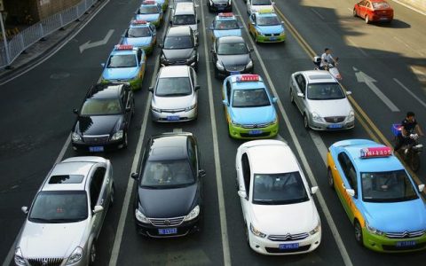 北京小客车摇号新规：指标申请和配置的时间安排，由每年配置六次改为配置三次-北京小客车摇号规则2020最新