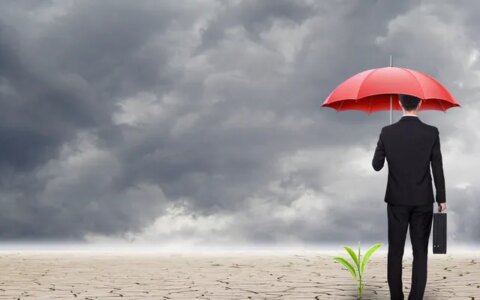 刑事案件律师什么时候介入？-找刑事律师的十大禁忌