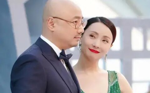 TST公司涉嫌传销，陶虹分红4.2亿、徐峥代言红酒，夫妻俩资本版图曝光（陶虹与徐峥一起参加的综艺）