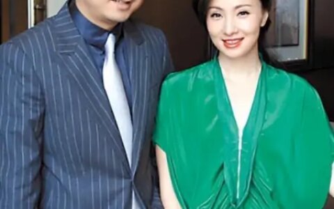 消失很久的徐峥和陶虹再次上热搜，美国账户8.2亿美元被冻结（徐峥陶虹同框）