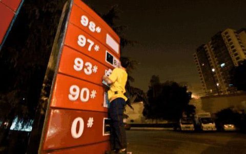 加了高标号汽油, 真的能清理积碳吗? 老司机说出真相-高标号汽油对汽车的影响