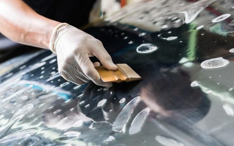 二次贴膜会对车有什么损害？-车膜二次贴怎么去除上面的胶