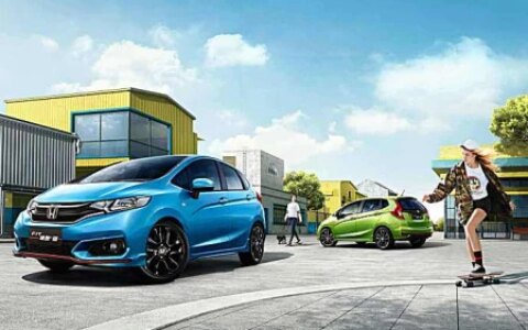 车配宝：修理厂套路深，烧了个保险丝，换了一大批零件？-车配驿站连锁怎么样?