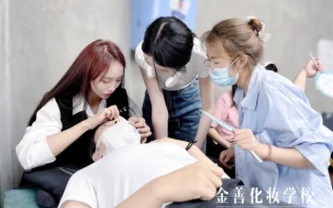 长沙化妆学校排名前十？这三家位列前三！-长沙十大化妆学校排名