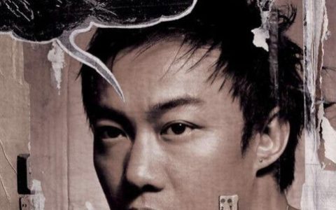 总有一首情感歌曲，让你听了想哭，被感动的一塌糊涂（总有一种情感值得回忆）