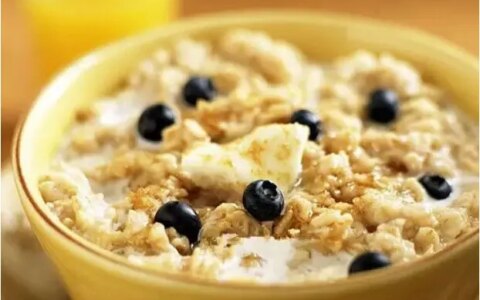 想减肥?晚餐这样吃香蕉，让你的肥肉一吃就掉！（晚饭吃个香蕉）