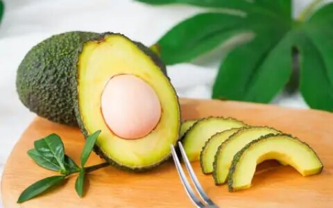 多吃脂肪最“排斥”的食物，越吃越瘦，天天好心情（是不是吃脂肪多的东西容易胖呢）