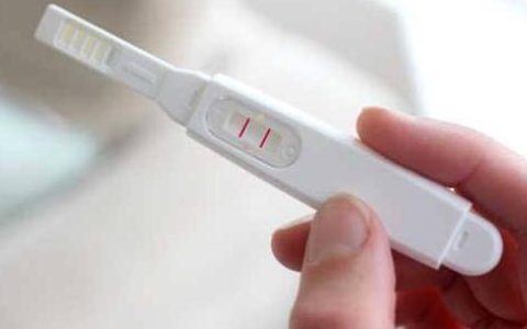 女人怀孕后的3个信号，比停经还要早一些，别不当回事-早孕停经前期的症状有哪些