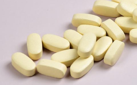 蜂王胎片起什么作用?蜂王胎的作用与功效?（蜂王胎片怎么吃效果最好）