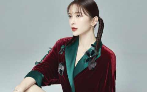 颜值不输流量小星，赵韩樱子“浴袍”穿搭更时尚，让人难以忘怀（赵韩樱子真名叫什么）