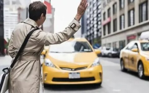 百度和高德地图哪个更加精准？老司机：走出市区，差距不是一点点-百度地图和高德地图哪个更精确