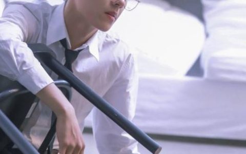 刘昊然，一个月减肥20斤，减肥方法超简单：1吃2不吃1坚持（刘昊然谈减肥）