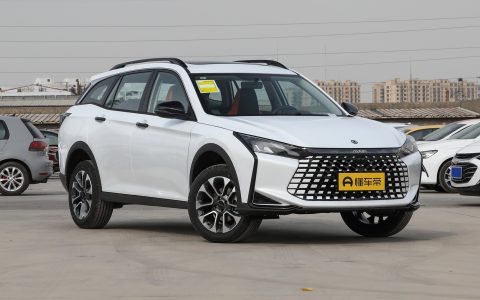 8.59万起的自动挡紧凑型SUV，东风风神奕炫GS马赫版解析-东风风神奕炫gs2020款参数