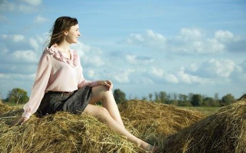 家长里短：她说孩子跟你们姓可以，那你们家出钱买房买车给彩礼(以后孩子跟你姓)