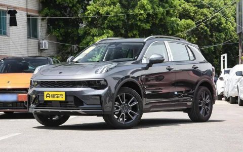 配2.0T发动机，L2级辅助驾驶，领克01燃油版静态体验-2.0t发动机什么水平