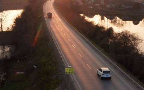 这些错觉在开车的时候很容易出现（一）（开车突然视觉错位是什么原因）