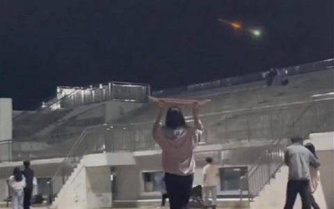 原创
门窗都剧烈震动！河南平顶山出现的“神秘巨响”，到底是什么？（平顶山爆炸2022）