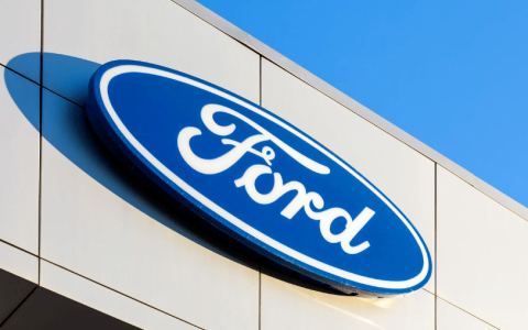 原创
中国市场跑输全球，福特在华转换赛道有戏吗？（福特china）