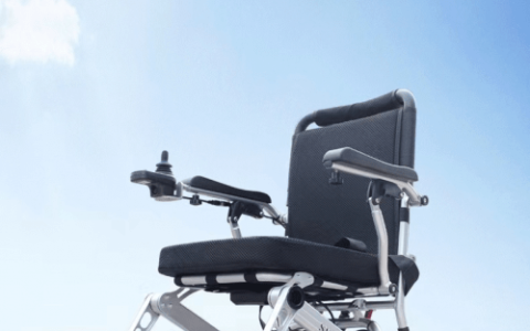 斯维驰电动轮椅爬楼机在吉美康西安电动轮椅超市上市啦！-上海斯维驰电动轮椅专卖店的地址及电话