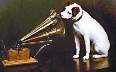 hmv香港品牌的名字由来 品牌到底是什么意思-hmv唱片香港