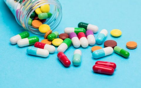 家长注意！这14种感冒药，幼儿慎用(适合幼儿吃的感冒药)