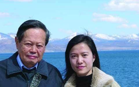 杨振宁：翁帆是上帝给我的最后一份礼物（翁帆看中杨振宁什么）