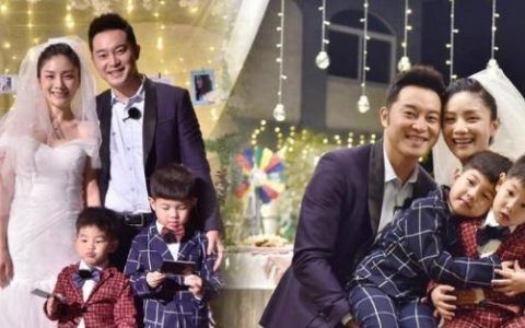 胡可晒小儿子魔性照，小鱼儿穿圣诞服胖成球，眼睛搞怪好像会说话