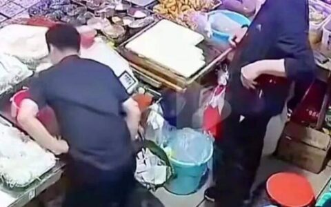 官方通报摊主被陌生人贴膏药后晕倒 人无恙但贴膏为三无产品（别人贴膏药是热的我怎么是凉的）