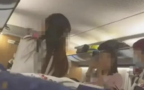 被打后还手是互殴？高铁被掌掴女子拒绝和解，司法部发声！-高铁殴打13人