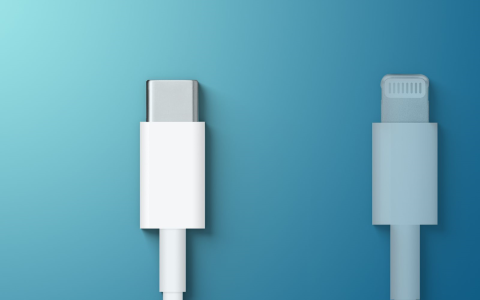 不止有USB-C接口，分析师称iPhone 15 Pro将采用固态按键设计-苹果15寸pro