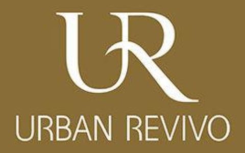 请注意，这有一个适合所有亚洲人的品牌——URBAN REVIVO（UR）（符合亚洲人的衣服品牌）