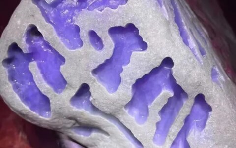 如何鉴别翡翠原石（如何鉴别翡翠原石）