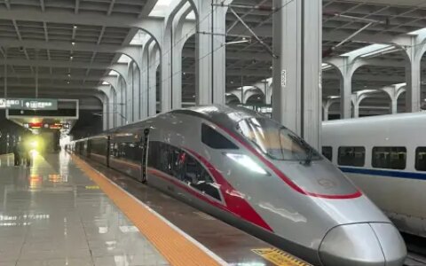 五一假期出行有多热？重庆火车站3天售出22万张车票-重庆火车站正常运行吗现在