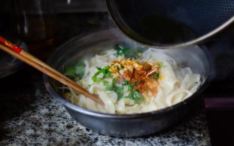 你是什么性格，就爱吃什么面-你是什么性格的人呢回答女生