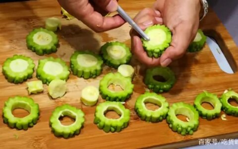 入伏以后，无论有钱没钱，要常吃这“伏天三宝”，顺应时节过夏天-伏天吃三瓜是哪三瓜