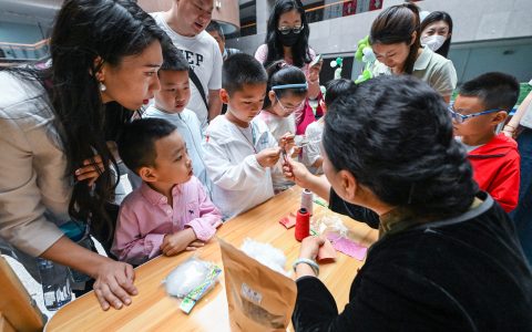 针线上的端午节-端午节的绳子怎么系手腕