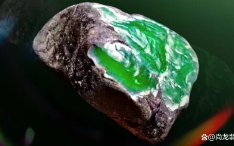 什么是新厂翡翠原石和老坑翡翠原石-新厂翡翠有价值吗
