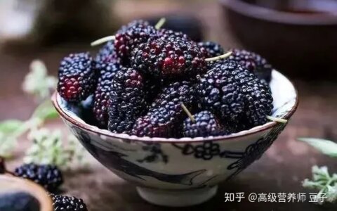 有没有长期桑葚泡水喝的同志们，到底有没有效果?（长期喝桑葚泡水对身体有害吗女性）